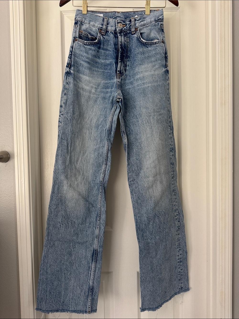 Zara Blue Denim Jeans with Contrast Stitching